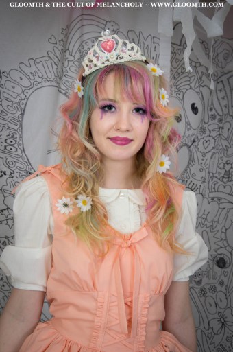 gloomth abbey blouse