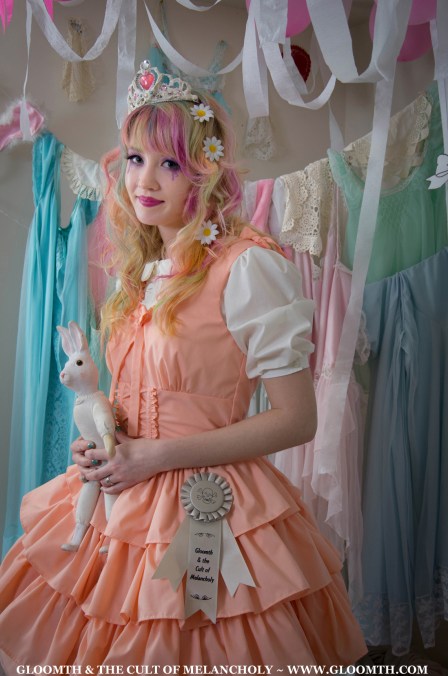 gloomth princess dress