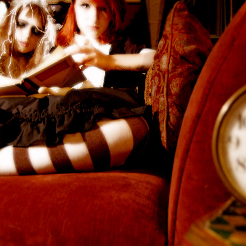 gloomth house of pomegranates