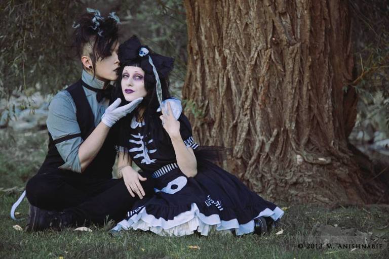 freque lovina gloomth