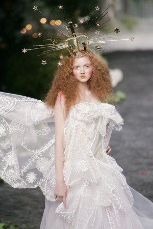 lily cole halo