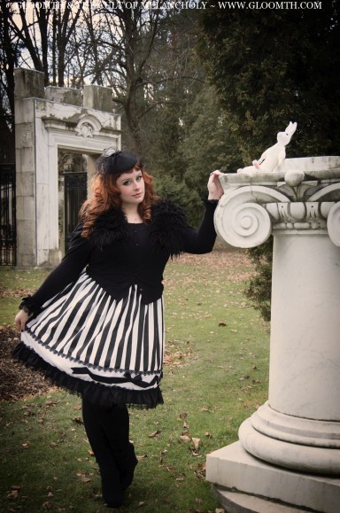 gloomth striped lolita skirt