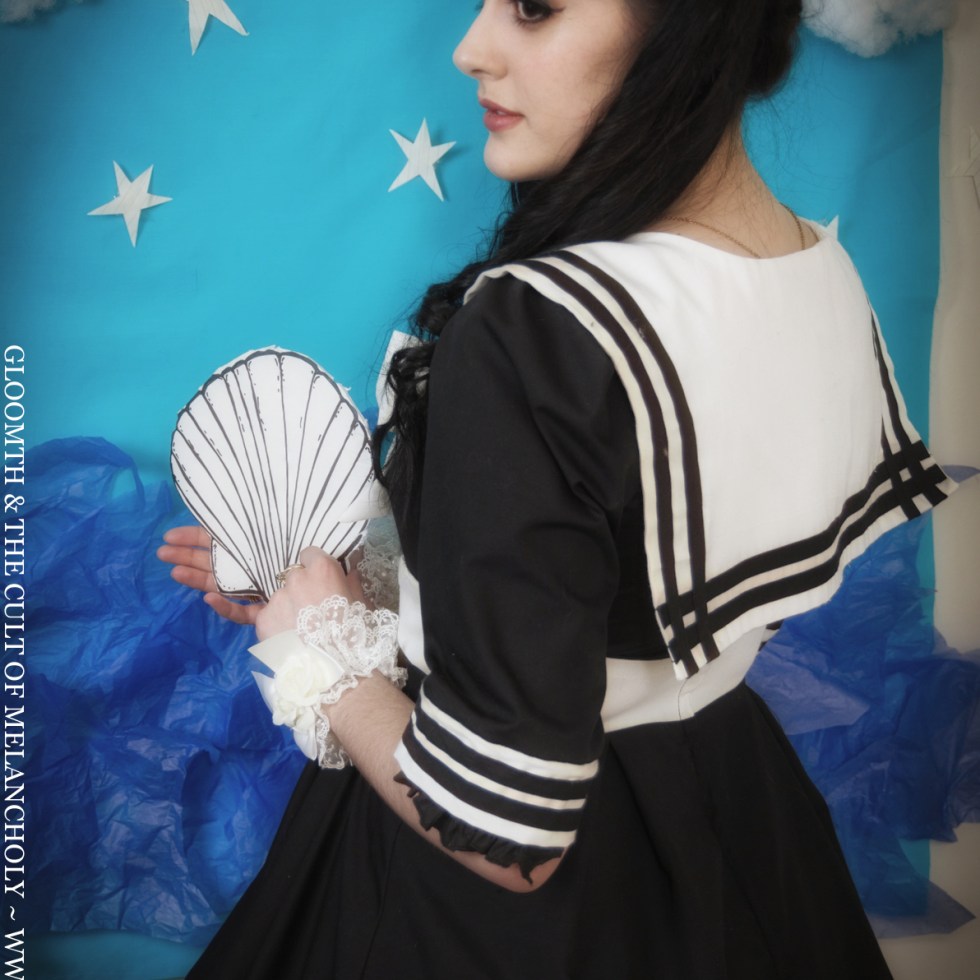 sailor collar dress by gloomth