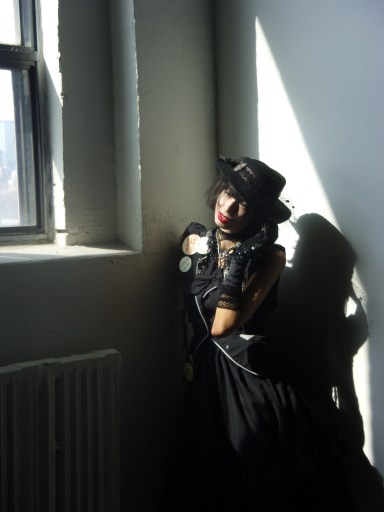 gothic retro punk style fashion photoshoot gloomth
