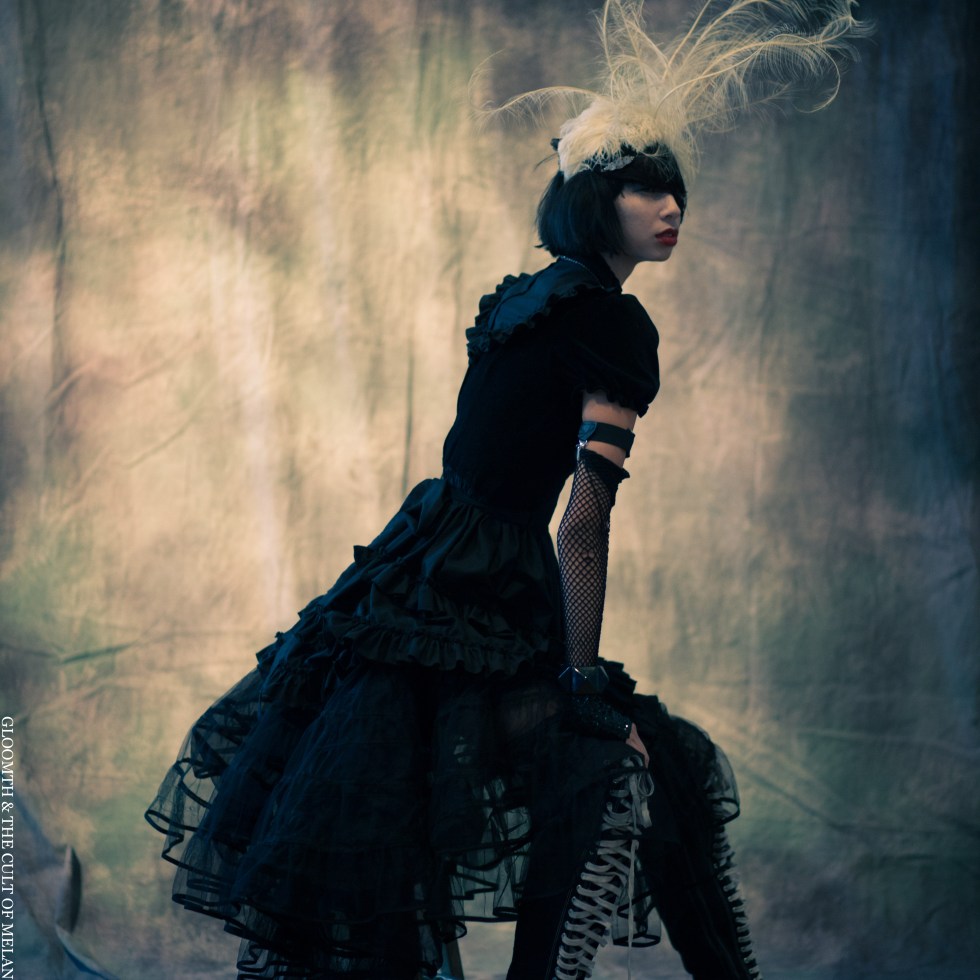 gloomth gothic high fashion