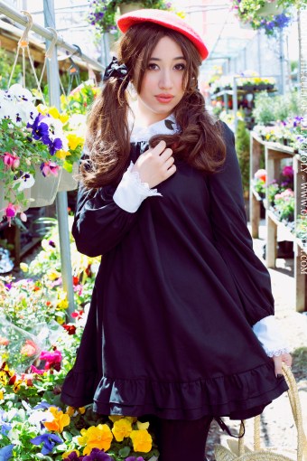 jasmin skull for gloomth otome fashion