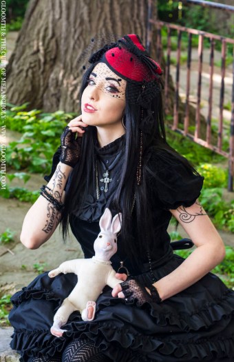 lucy lovesick gloomth clothing