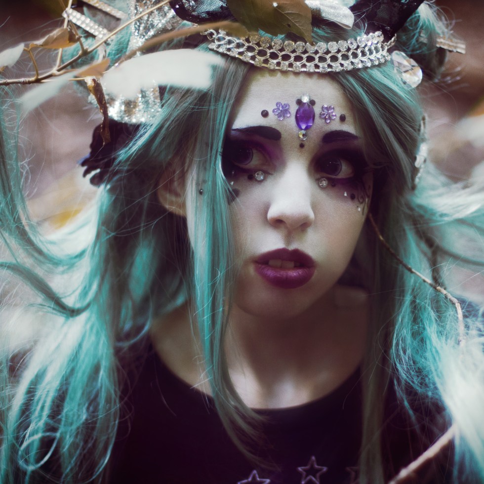 gloomth sandra von ruin gothic bunny eerie