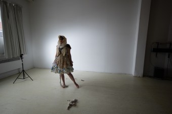 behind the scenes at a gloomth photoshoot