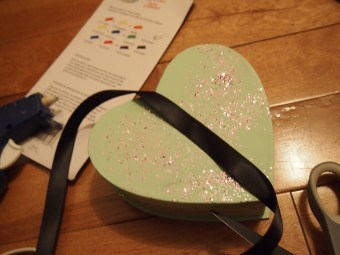 diy candy heart headdress tutorial