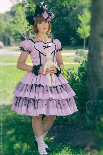 pastel purple gothic lolita dress