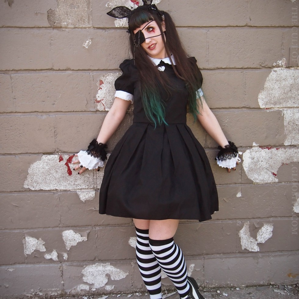 dark gurololita bunnyears eyepatch gloomth