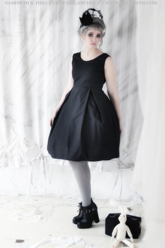 gothic bridesmaid dress by gloomth