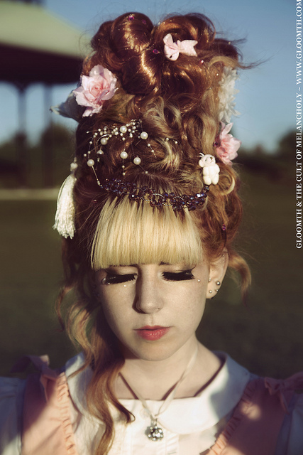 lolita hairstyle like marie antoinette