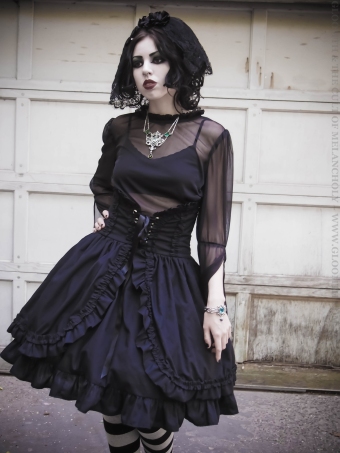 gothic outfit from gloomth