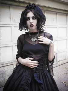 gothic clothing gloomth
