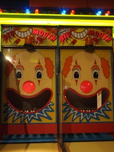 arcade game big mouth clown