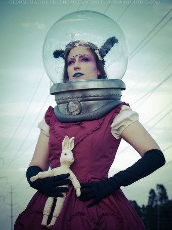retro space scifi photoshoot editorial space-helmet