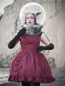 retro space scifi photoshoot editorial space-helmet