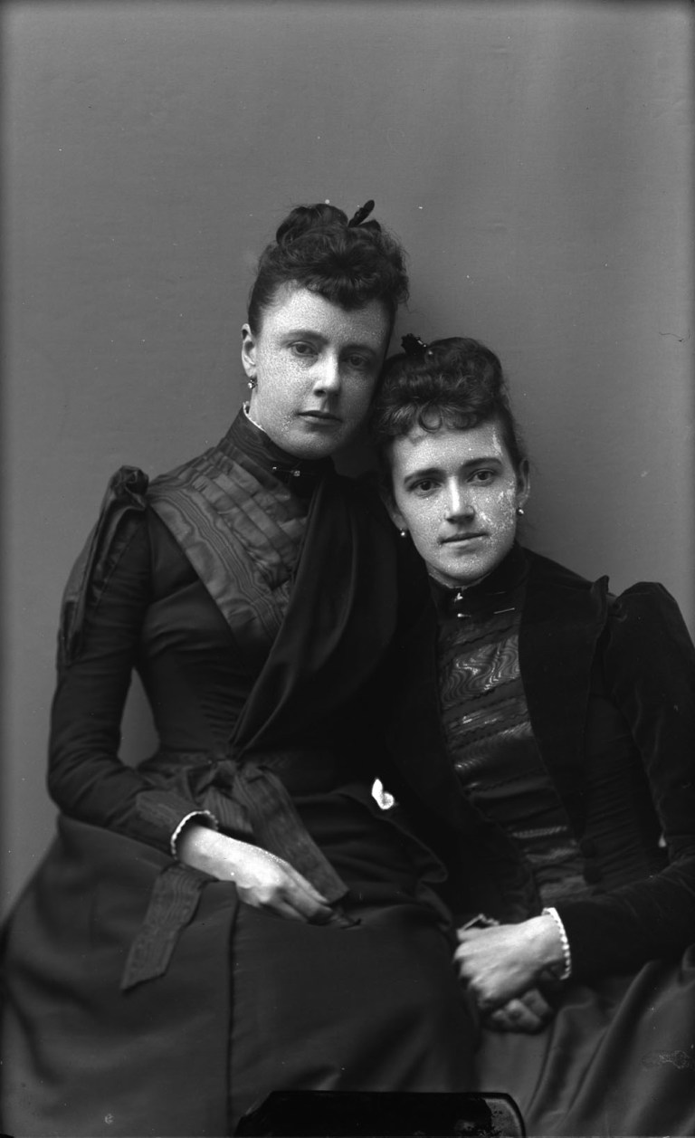 1890s womens fashion in canada victorian