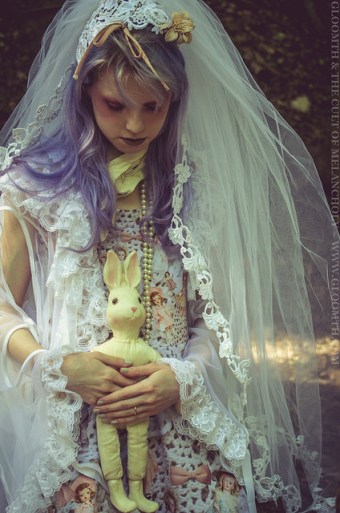 ghost bride outfit photoshoot editorial toronto gloomth