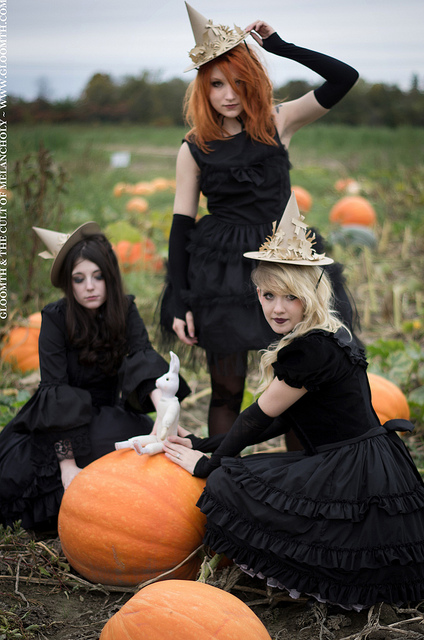 gothic witch pumpkin patch photoshoot by gloomth