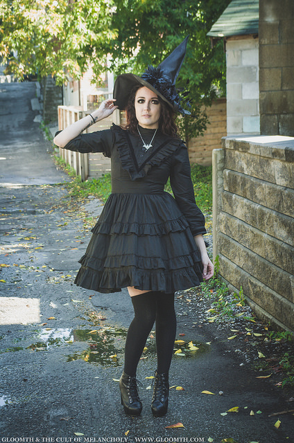gothic witch outfit cemetery gloomth