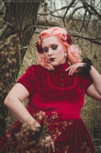 plus size victorian lolita outfit in red velvet by gloomth