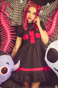 kawaii goth monster girl fashion and makeup