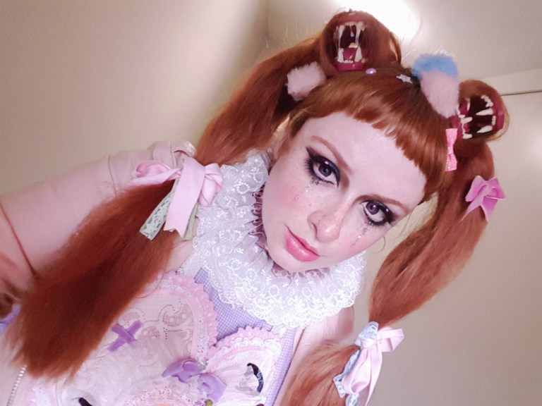 taeden hall monster girl makeup with teeth in hair