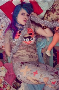 victorian grunge fashion toronto canada gloomth