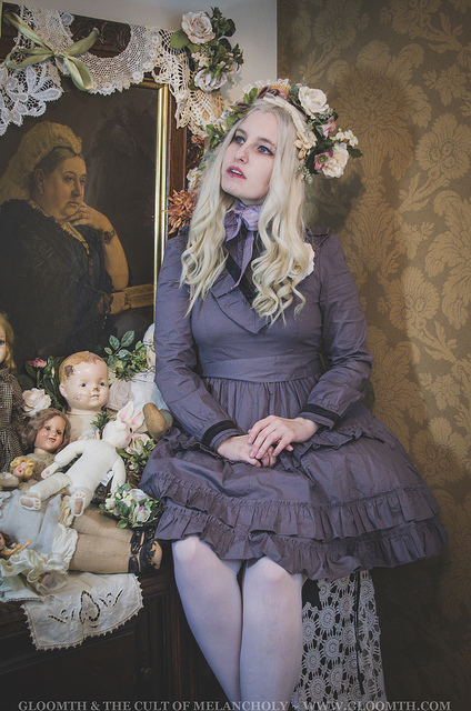 victorian vampire claudia gloomth