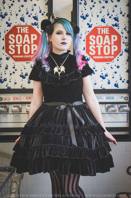 black velvet gothic lolita prom dress gloomth