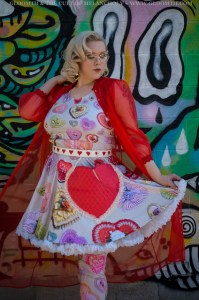 retro valentine heart candy box print dress kawaii outfit plus size by gloomth (6)