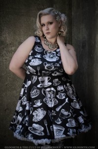 gothic teacup print party dress in plus size teaparty by gloomth (8)