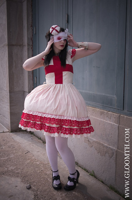 gurololita outfit with bloody bandages and red cross dress and white tights by gloomth