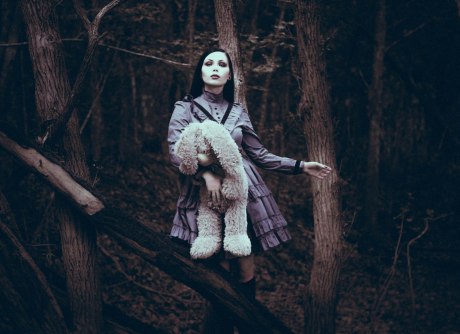 ReeRee Phillips and Gloomth gothic victorian fashion (1)