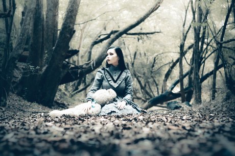 ReeRee Phillips and Gloomth gothic victorian fashion (1)