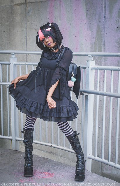 bat themed lolita outfit