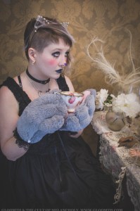 gothic cheshire cat wonderland outfit