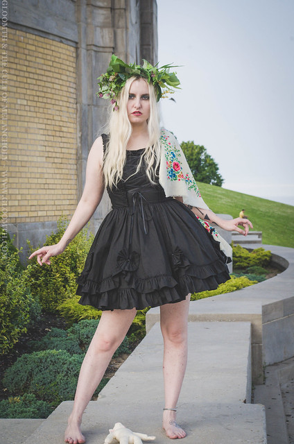 midsommar inspired editorial