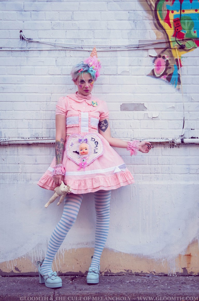 kawaii clown lolita look