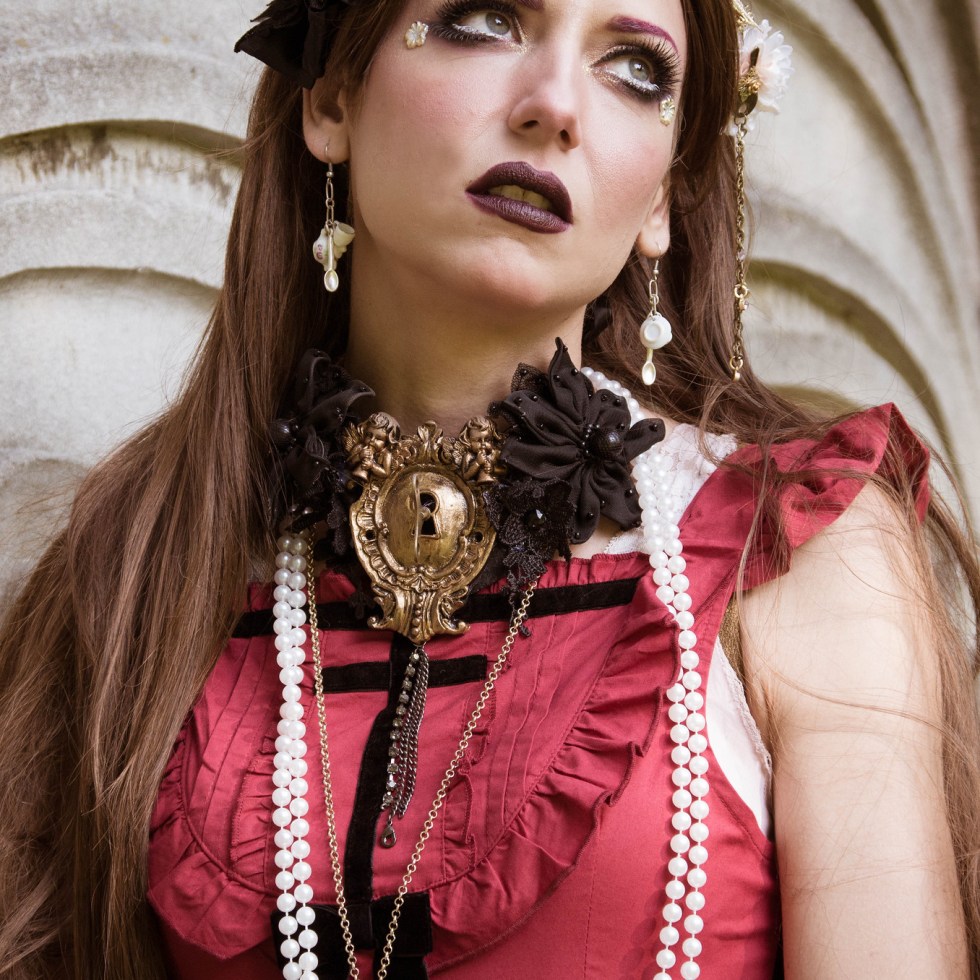 gothic doll fashion