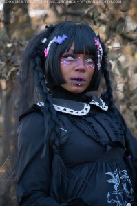 dolly momoiro gloomth - Copy