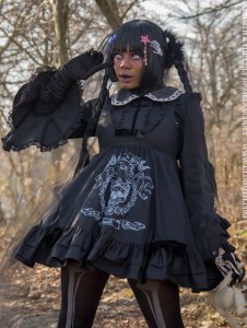 monster girl dolly momoiro