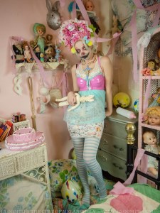 japanese street fashion clown