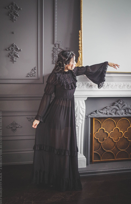 gothic bell sleeved sheer dress
