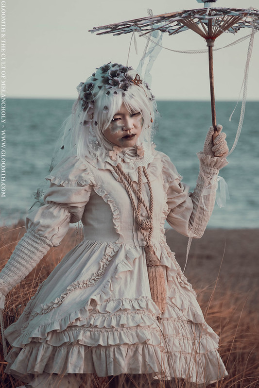 linen goth dress gloomth