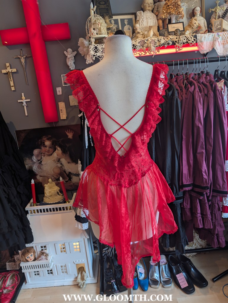 1980s vintage negligee for sale at DOLL FUNERAL shop in toronto 222 spadina