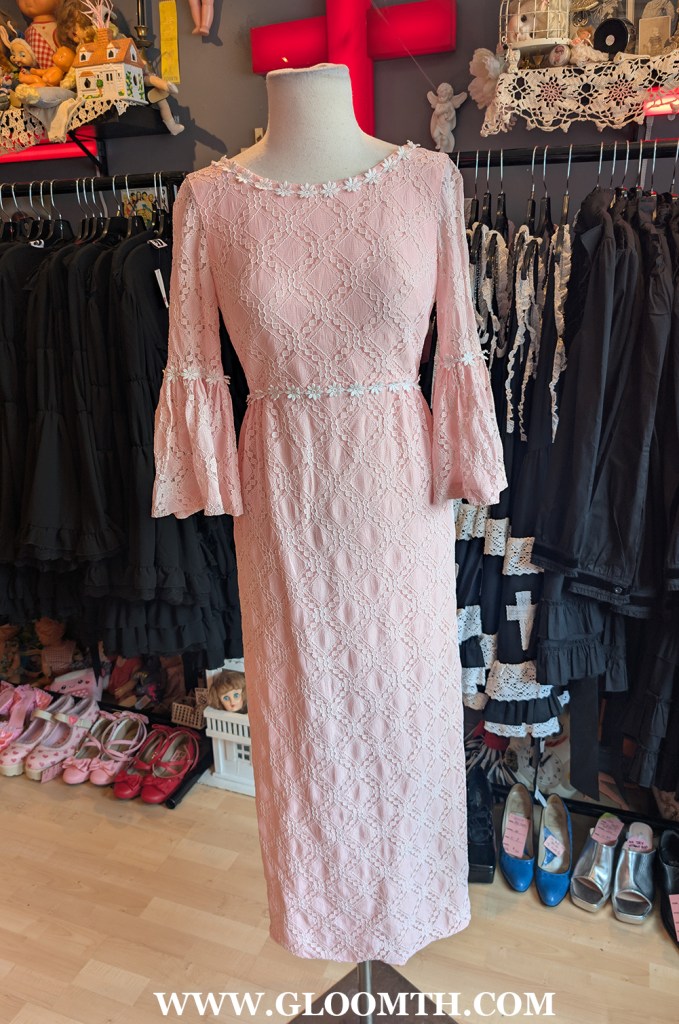 vintage pink lace prom dress for sale at DOLL FUNERAL shop in toronto 222 spadina
